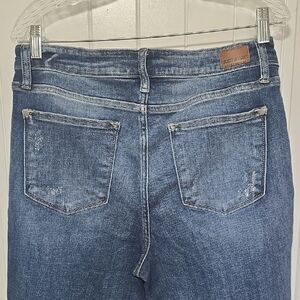 Judy Blue Women's Boyfriend Fit Jeans in Classic Blue